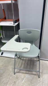 Стул пластик (К) серый со столиком 