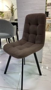 Стул Fred Chocolate , опора 32, черная